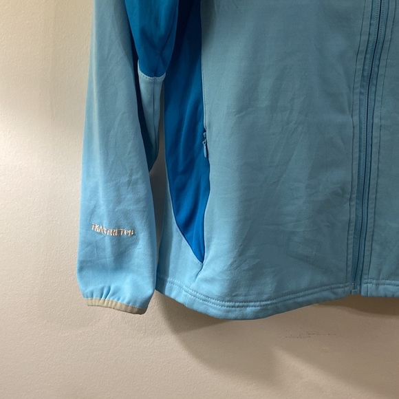 The North face women’s zip-up jacket. Size XL regular. W19, L24.5. 100%polyester - Picture 3 of 8